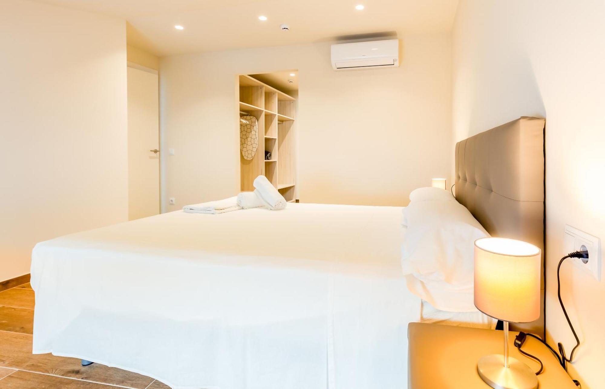 Can Cintet 3 Apartamento Con Terraza En Besalú Dış mekan fotoğraf