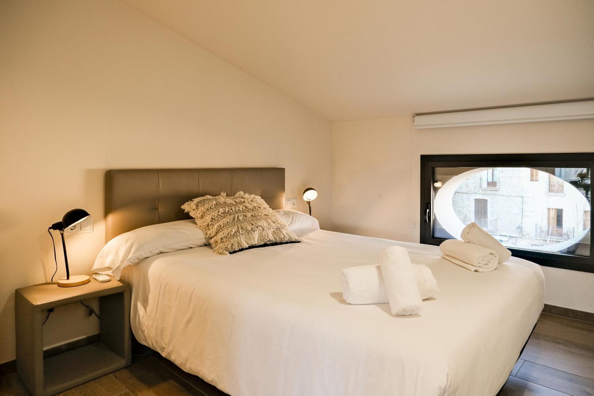 Can Cintet 3 Apartamento Con Terraza En Besalú Dış mekan fotoğraf