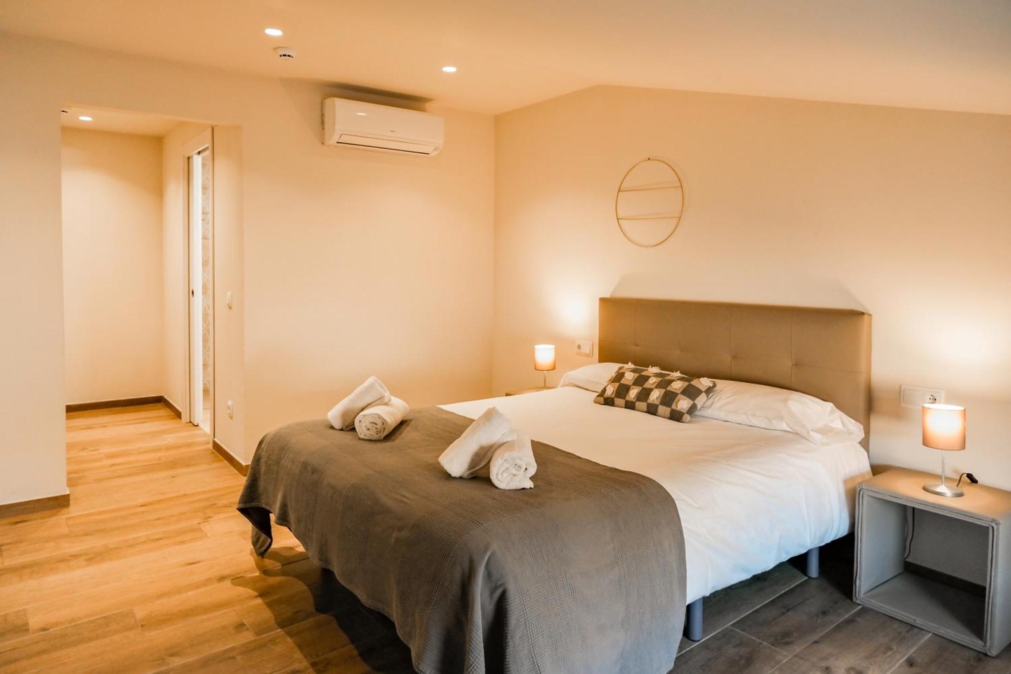 Can Cintet 3 Apartamento Con Terraza En Besalú Dış mekan fotoğraf